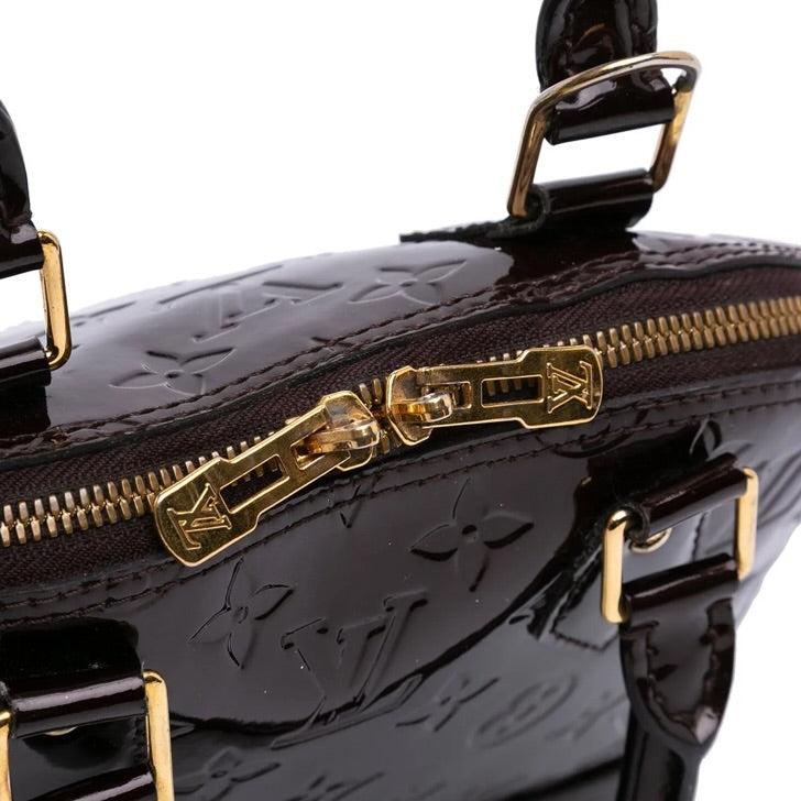 ’LV‘ Monogram Vernis Alma BB