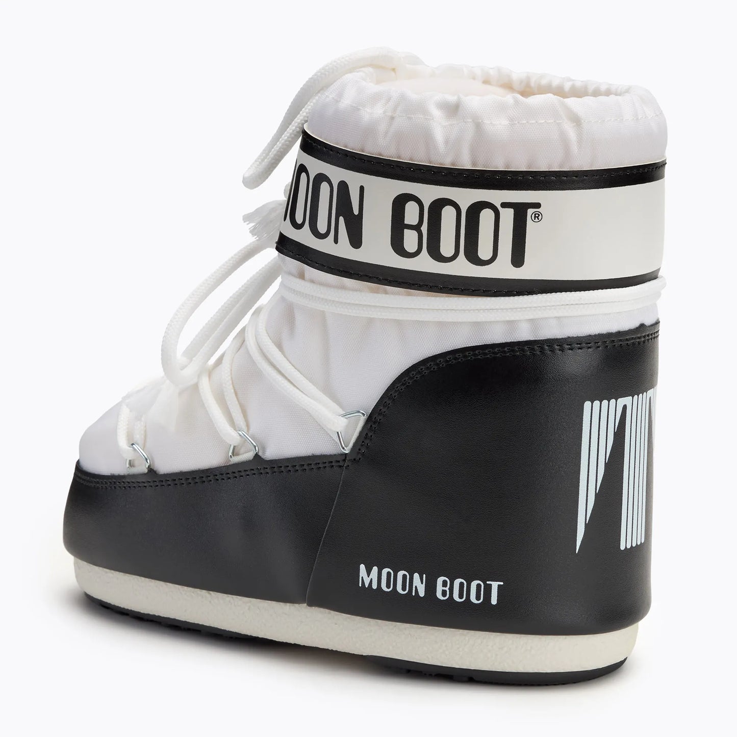 ’M‘ BOOT