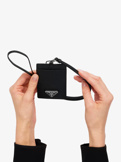 CARDHOLDER 2.0