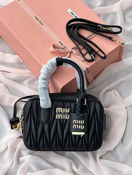 “MIU“ MINI BAG BLACK