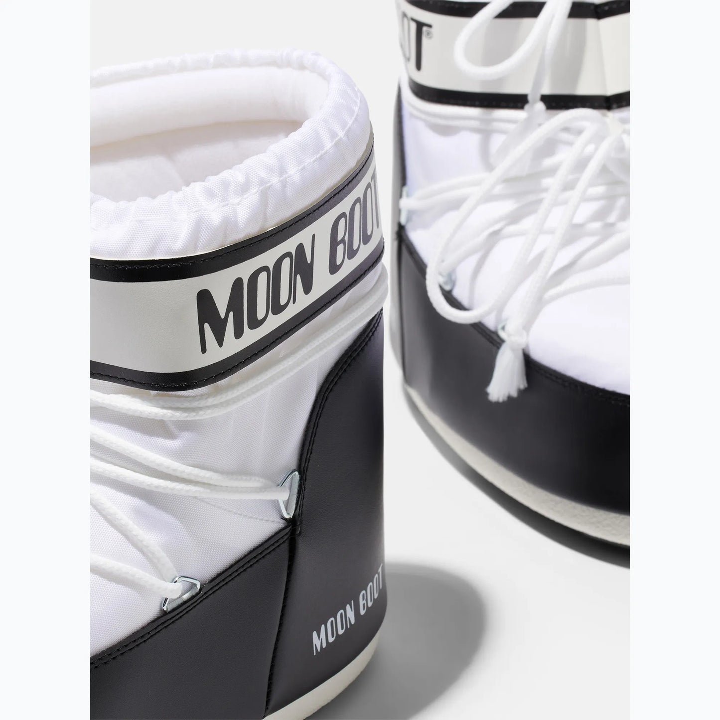’M‘ BOOT