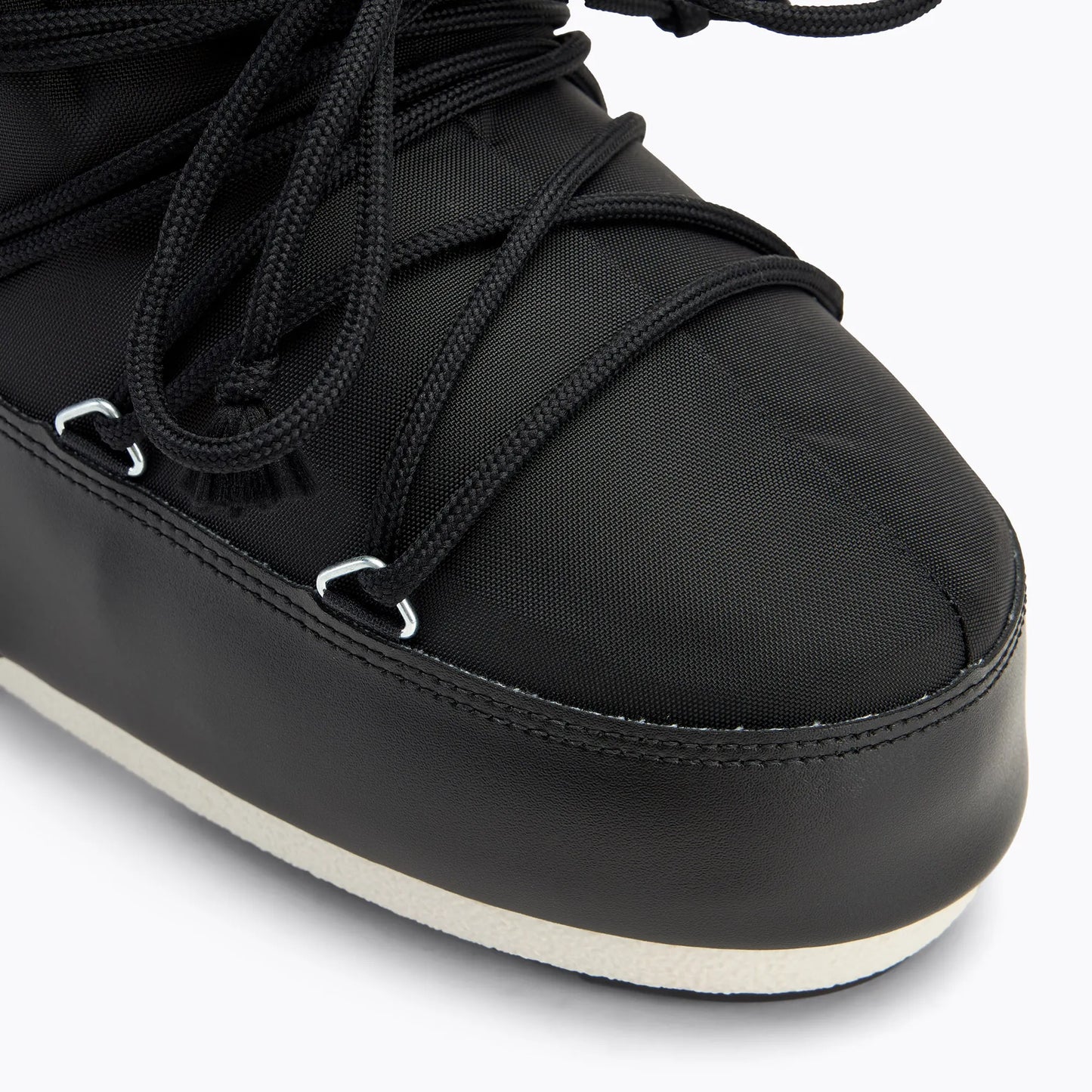 ’M‘ BOOT