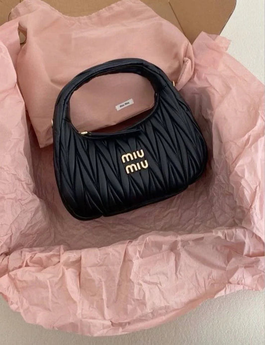 “MIU“ BAG BLACK