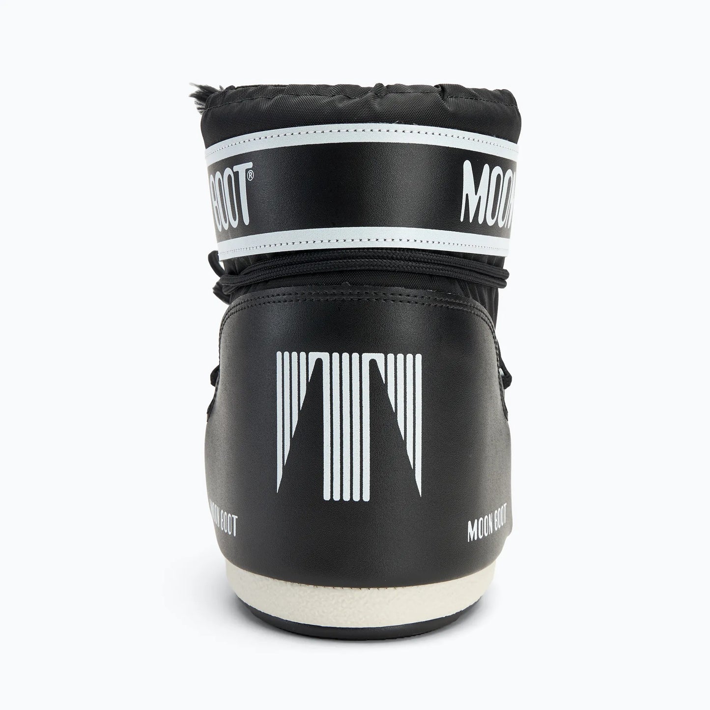 ’M‘ BOOT
