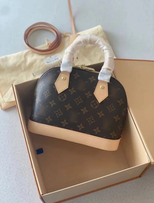 “LV“ ALMA BAG