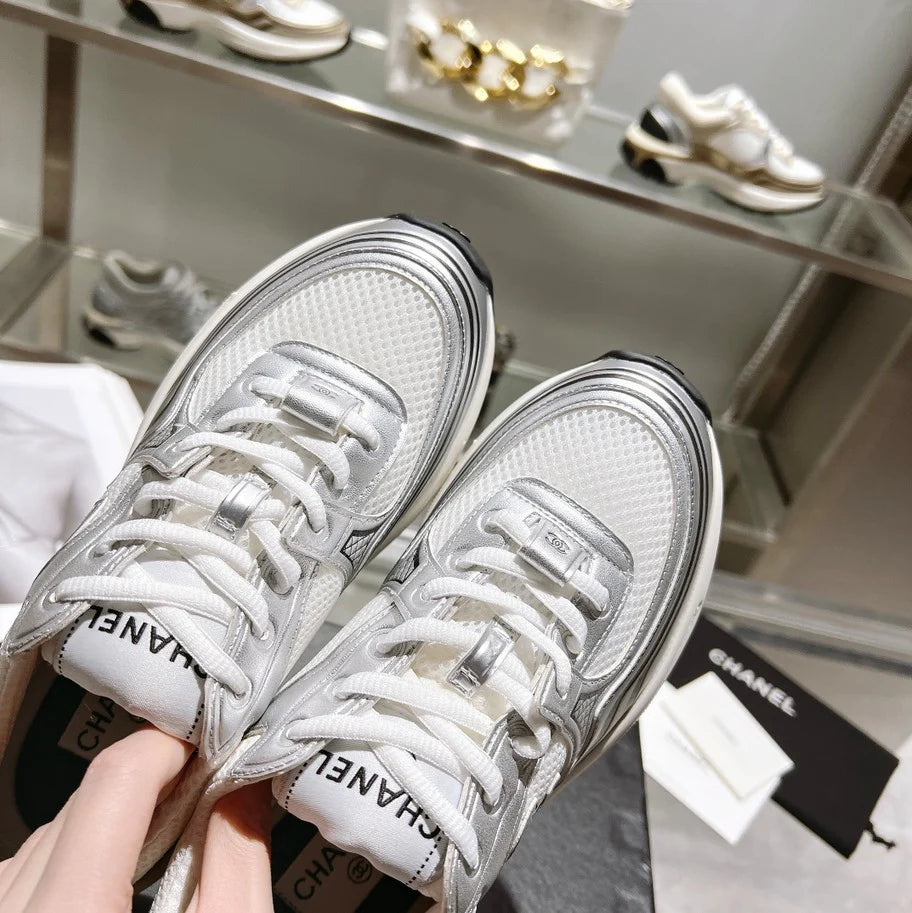 "CC" Runner Sneaker