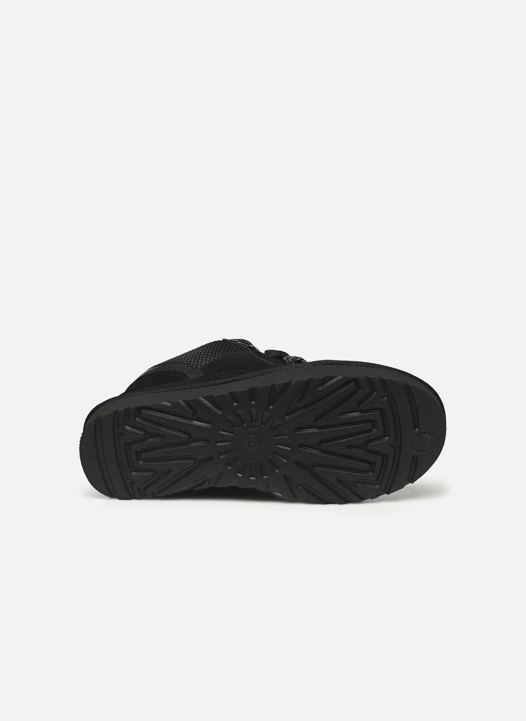 COZY SNEAKERS